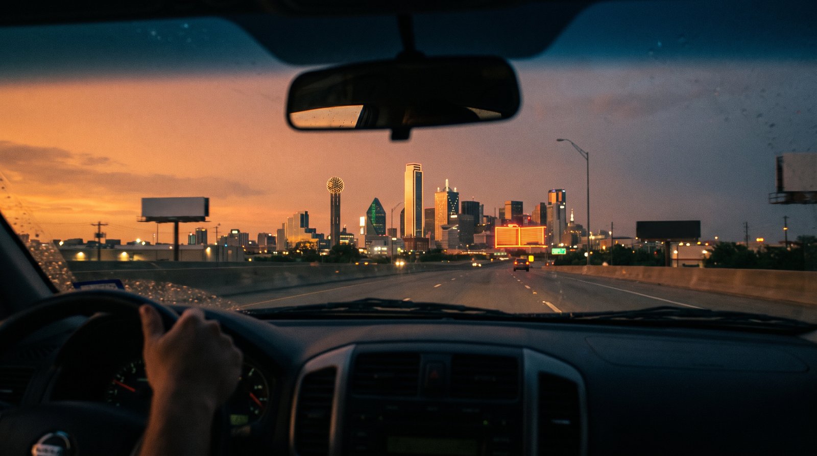 New to Dallas? Start Here: The Social Starter Kit